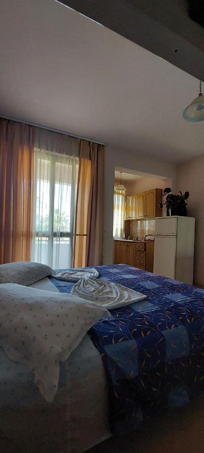 דורס Villa Madani מראה חיצוני תמונה