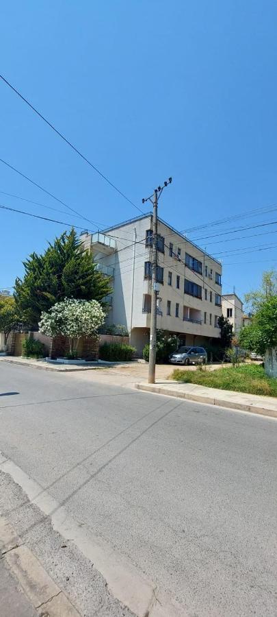 דורס Villa Madani מראה חיצוני תמונה