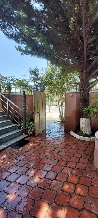 דורס Villa Madani מראה חיצוני תמונה