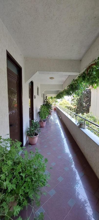 דורס Villa Madani מראה חיצוני תמונה